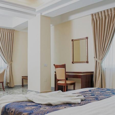 Dabi Hotel & Apartments Addis-Abeba Extérieur photo